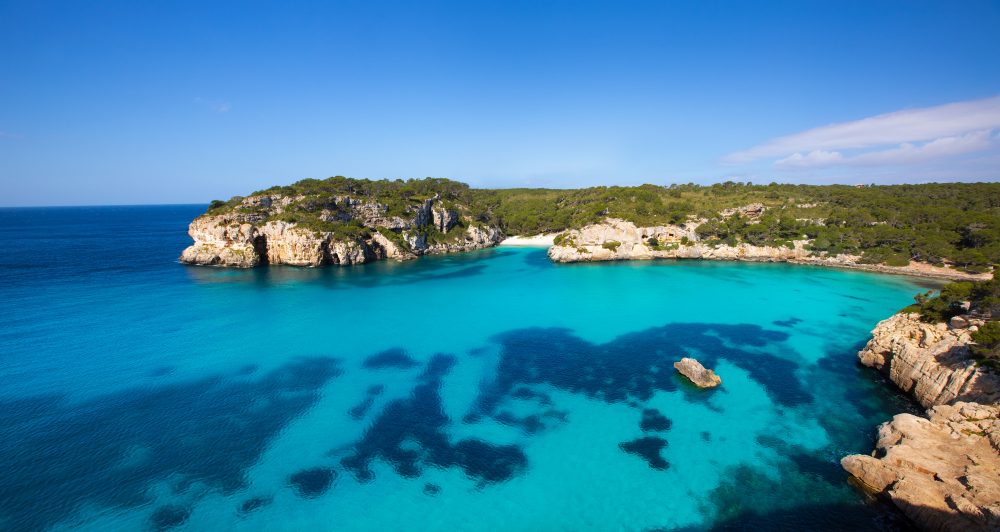 Les îles Baléares, situées en mer Méditerranée