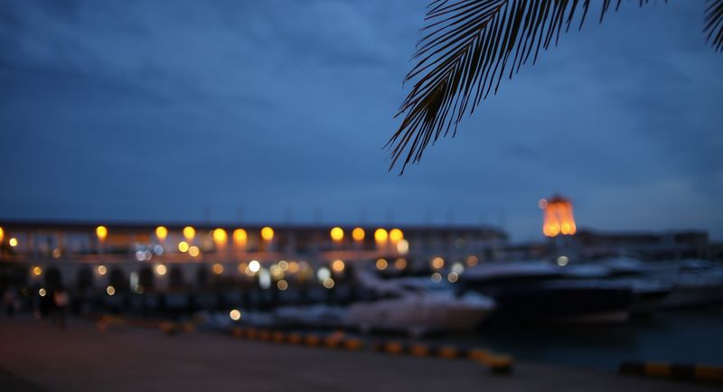 La ville de Chypre la nuit